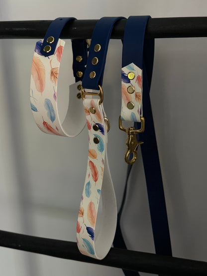 Duo Full Leash Graphic Feathers